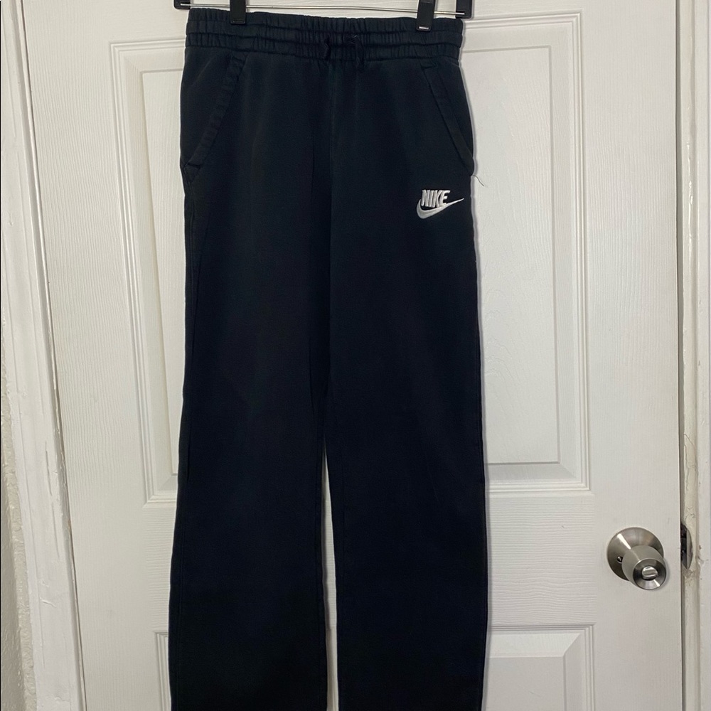 Nike Sweats Size XL in Boys